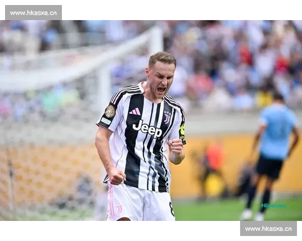 加时憾负难掩门神光芒!约翰 - 维克托封神扑救当选世俱杯全场最佳 加时憾负难掩门神光芒!约翰 - 维克托封神扑救当选世俱杯全场最佳